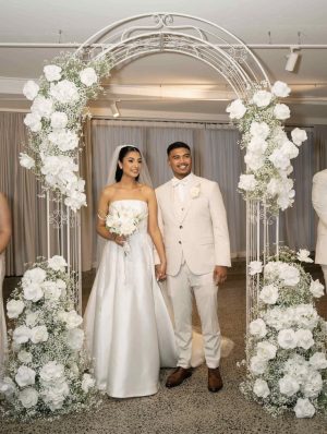 Arch with Roses and Baby’s Breath